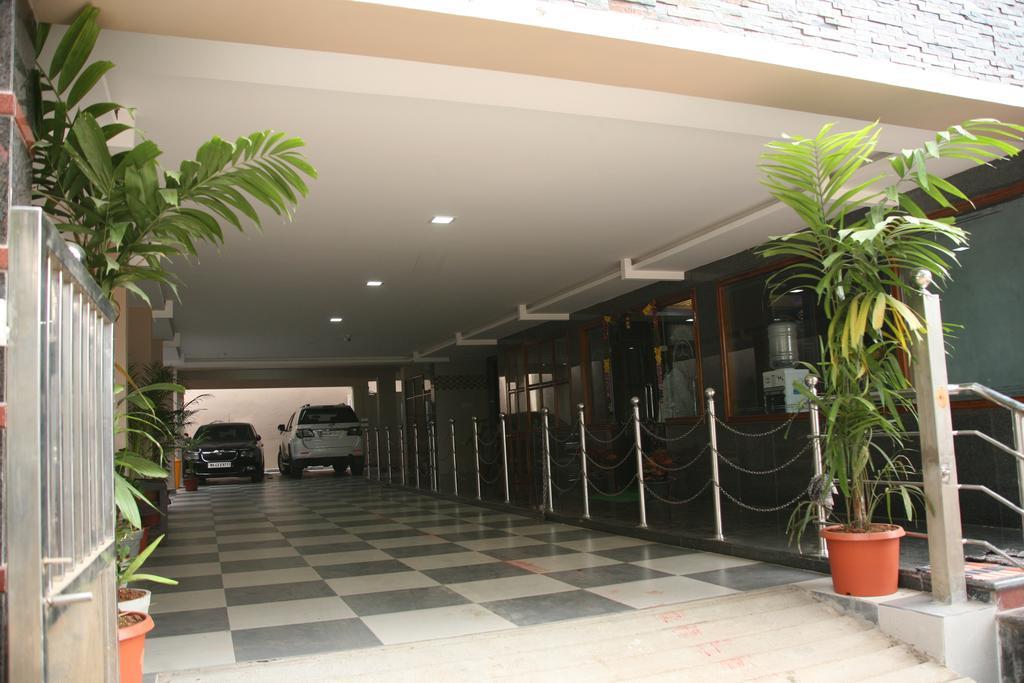 Kvp Inn Tirupati Kültér fotó